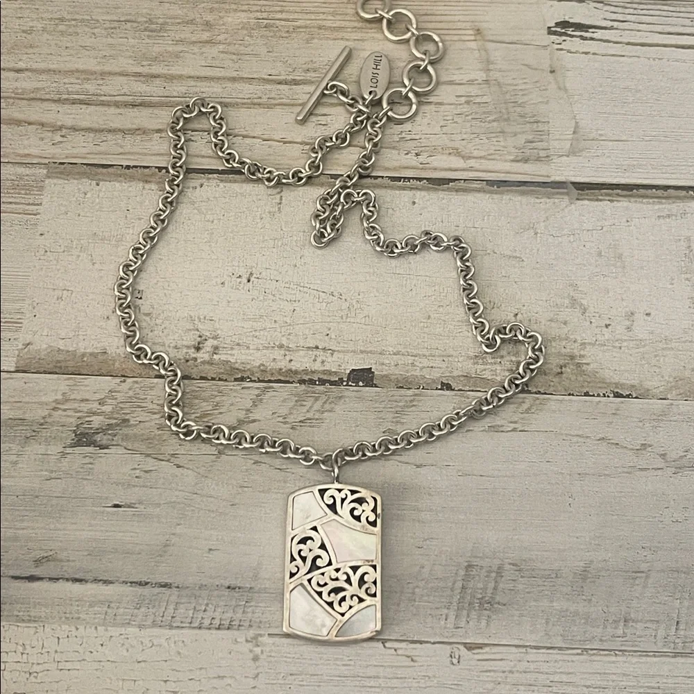 Lois Hill Sterling Silver Mother of Pearl Inlay Pendant Necklace 19”